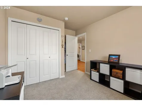 15718 NE 22nd Avenue Vancouver WA 98686