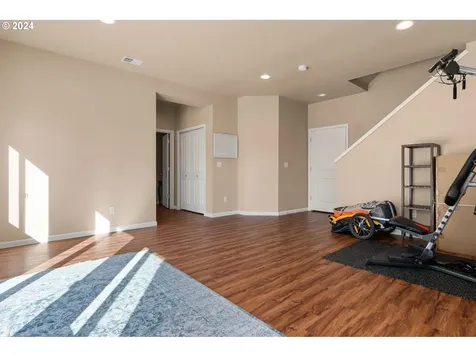 15718 NE 22nd Avenue Vancouver WA 98686