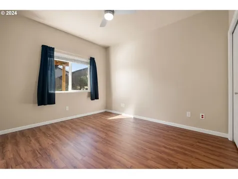 15718 NE 22nd Avenue Vancouver WA 98686