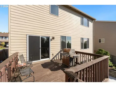 15718 NE 22nd Avenue Vancouver WA 98686