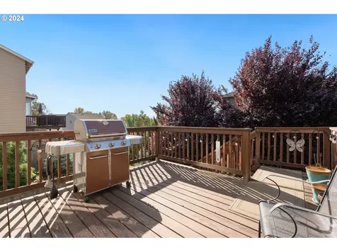 15718 NE 22nd Avenue Vancouver WA 98686