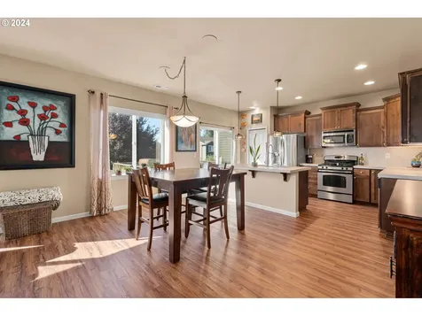 15718 NE 22nd Avenue Vancouver WA 98686
