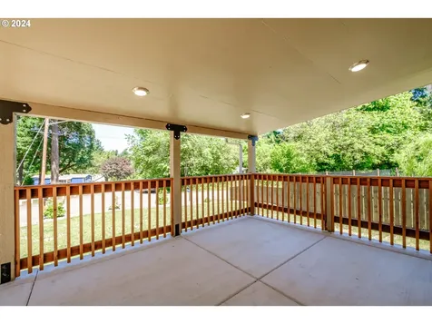 739 Parry Road Falls City OR 97344