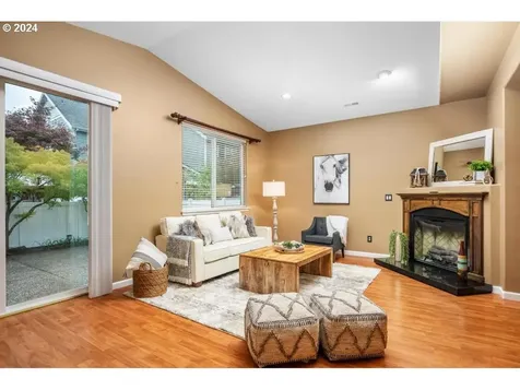 9208 SW Sweek Drive Tualatin OR 97062