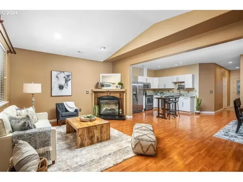 9208 SW Sweek Drive Tualatin OR 97062