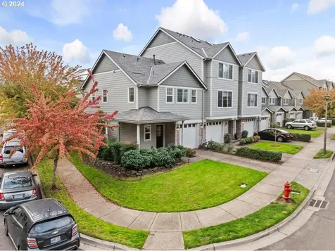 9208 SW Sweek Drive Tualatin OR 97062