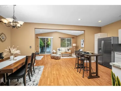 9208 SW Sweek Drive Tualatin OR 97062