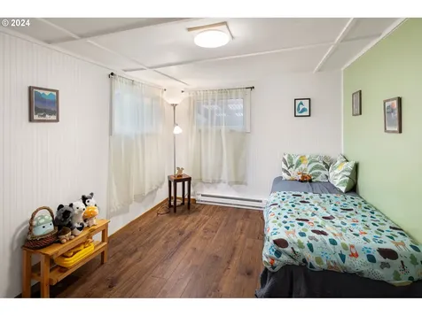 464 E 34th Avenue Eugene OR 97405