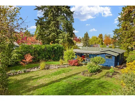 464 E 34th Avenue Eugene OR 97405