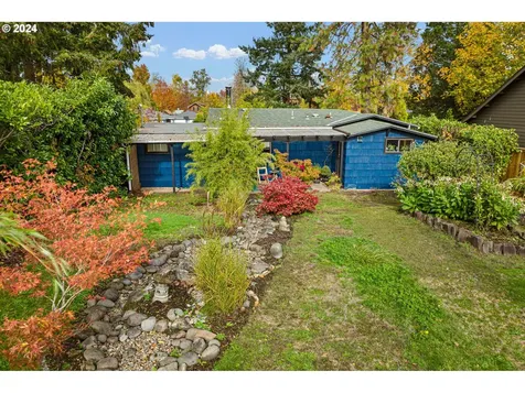 464 E 34th Avenue Eugene OR 97405