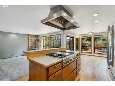 1386 SW 179th Court Beaverton OR 97003