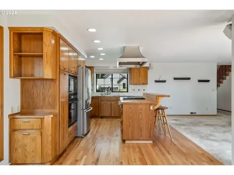 1386 SW 179th Court Beaverton OR 97003