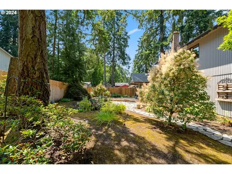 1386 SW 179th Court Beaverton OR 97003