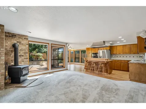 1386 SW 179th Court Beaverton OR 97003