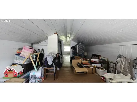 2036 Fir Avenue Reedsport OR 97467