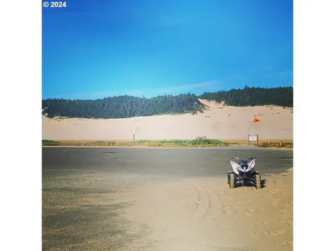 2036 Fir Avenue Reedsport OR 97467