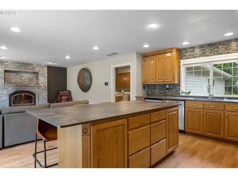 5431 Columbia Heights Road Longview WA 98632