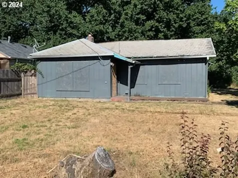 2035 E Irwin Way Eugene OR 97402