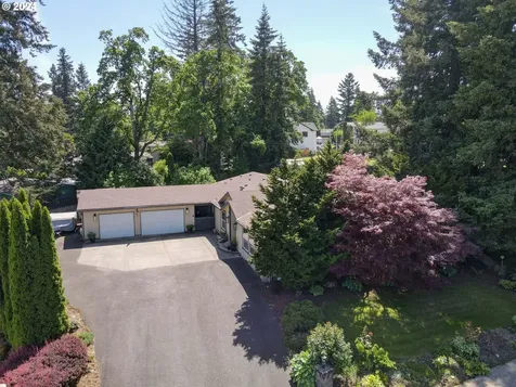 13694 Char Diaz Drive Oregon City OR 97045