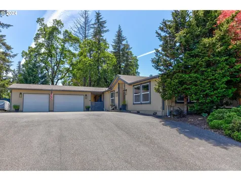 13694 Char Diaz Drive Oregon City OR 97045
