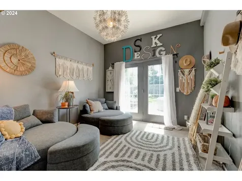13694 Char Diaz Drive Oregon City OR 97045