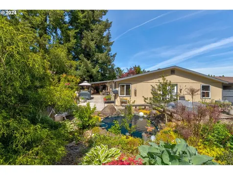 13694 Char Diaz Drive Oregon City OR 97045