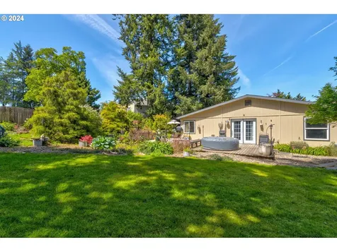 13694 Char Diaz Drive Oregon City OR 97045