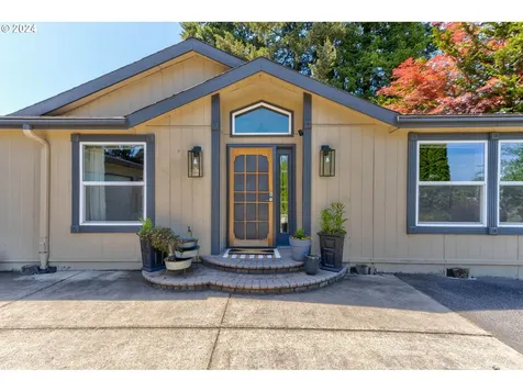 13694 Char Diaz Drive Oregon City OR 97045