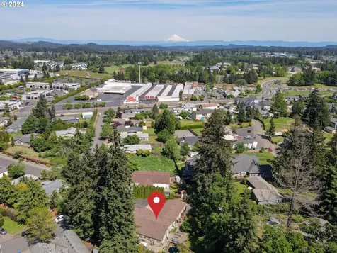 13694 Char Diaz Drive Oregon City OR 97045