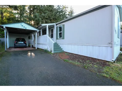 1425 Ventana Court Coos Bay OR 97420