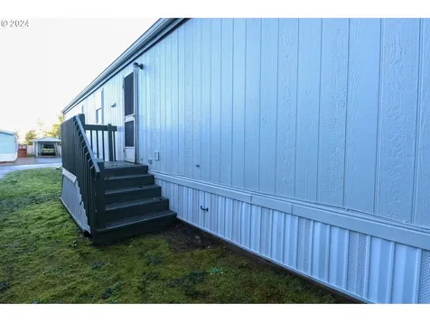 1425 Ventana Court Coos Bay OR 97420