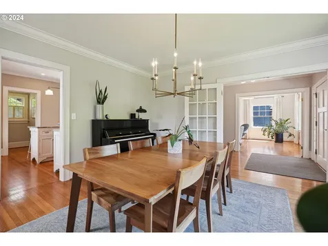 1734 Se 22nd Avenue Portland OR 97214