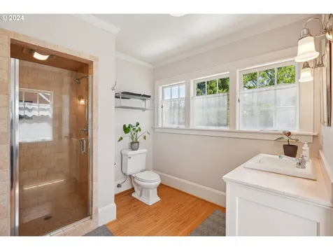1734 Se 22nd Avenue Portland OR 97214