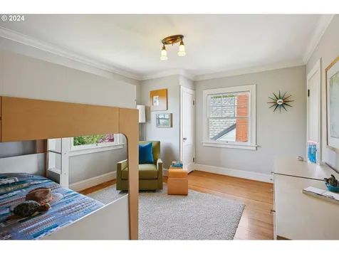 1734 Se 22nd Avenue Portland OR 97214