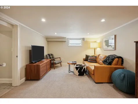 1734 Se 22nd Avenue Portland OR 97214