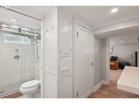 1734 Se 22nd Avenue Portland OR 97214