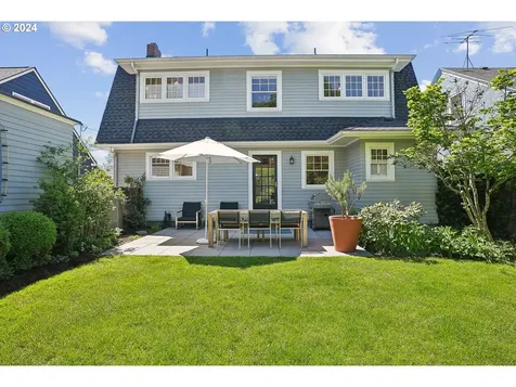 1734 Se 22nd Avenue Portland OR 97214