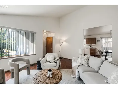 8904 N Bayard Avenue Portland OR 97217