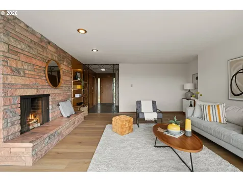 3031 NE 129th Place Portland OR 97230