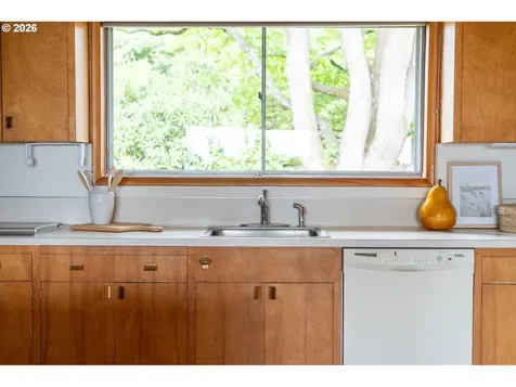 3031 NE 129th Place Portland OR 97230