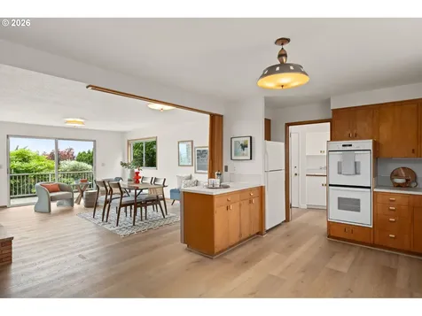 3031 NE 129th Place Portland OR 97230