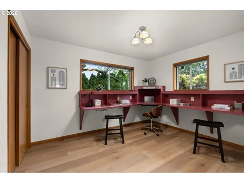 3031 NE 129th Place Portland OR 97230