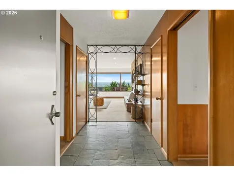 3031 NE 129th Place Portland OR 97230