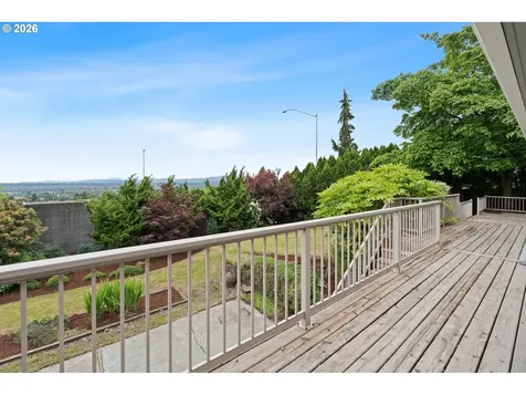 3031 NE 129th Place Portland OR 97230