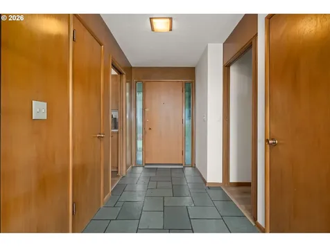 3031 NE 129th Place Portland OR 97230