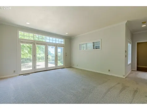 59 Constantine Place Eugene OR 97405