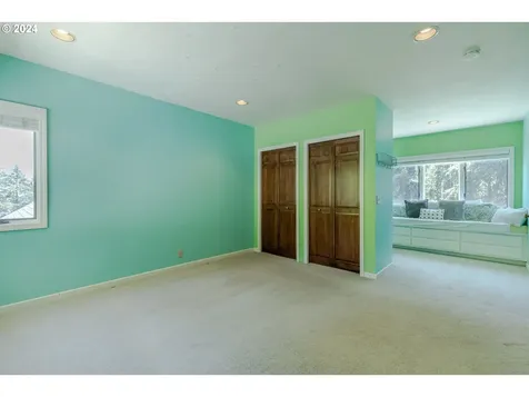 59 Constantine Place Eugene OR 97405