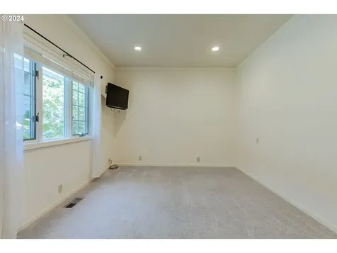 59 Constantine Place Eugene OR 97405
