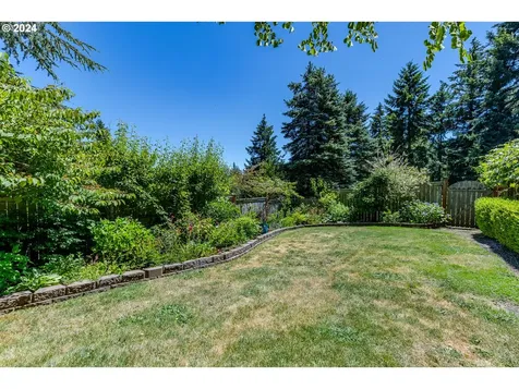 59 Constantine Place Eugene OR 97405