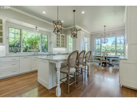 59 Constantine Place Eugene OR 97405